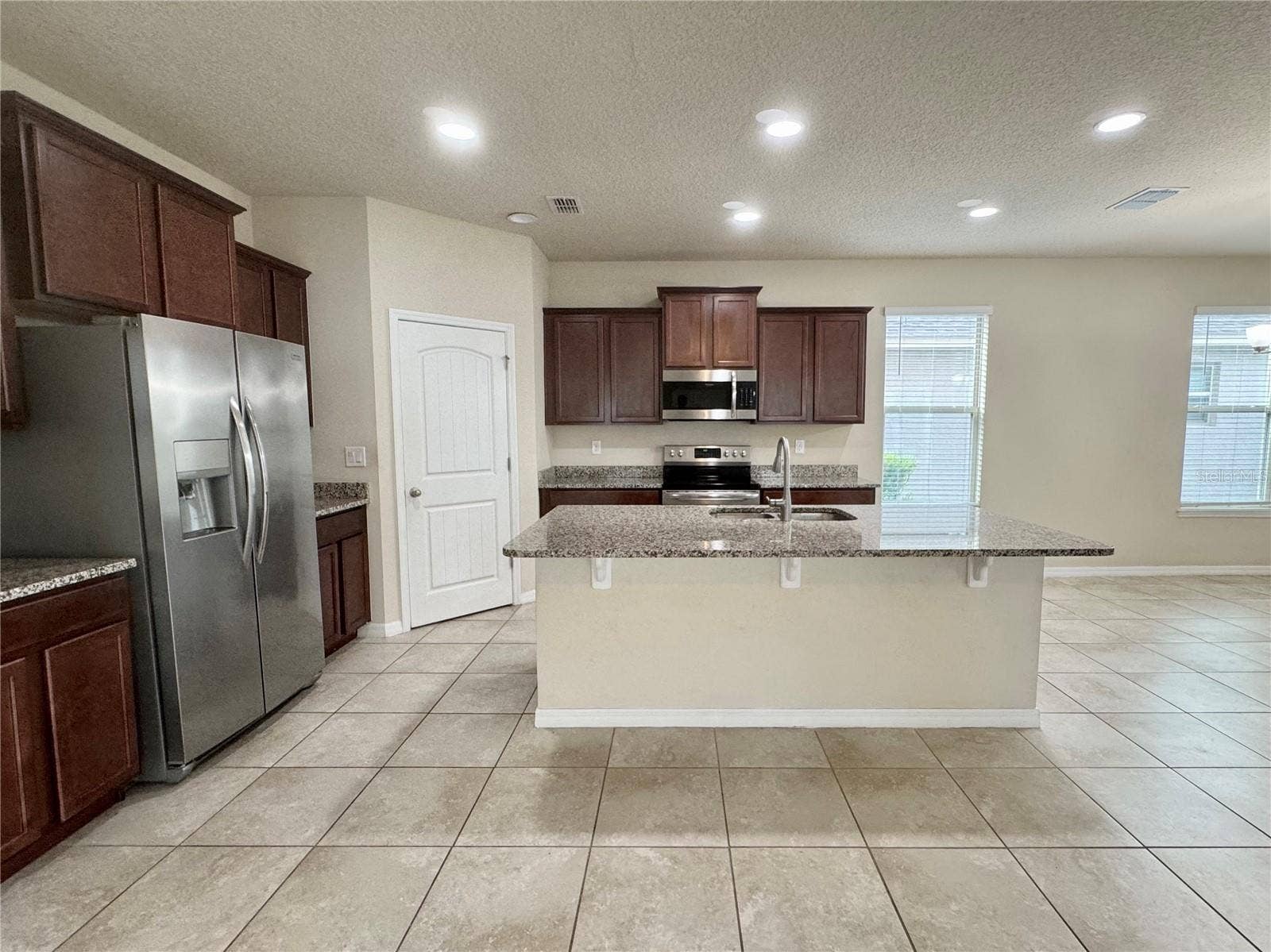 9971 BEACH PORT DRIVE, Winter Garden, FL 34787 9971 BEACH PORT DRIVE, Winter Garden, FL 34787
