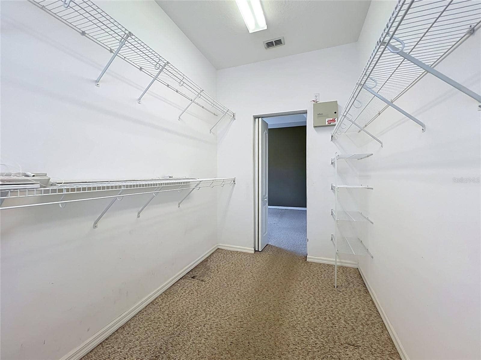 14226 BRADBURY ROAD, Orlando, FL 32828 14226 BRADBURY ROAD, Orlando, FL 32828