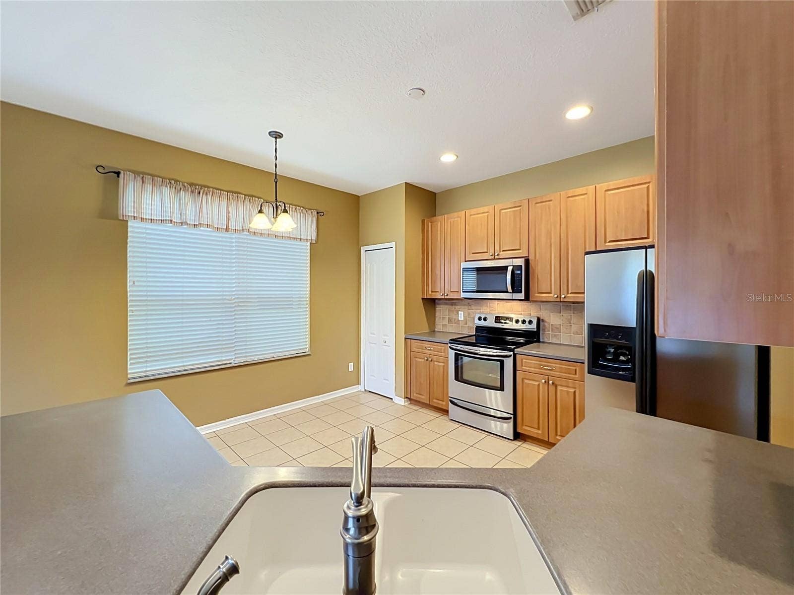 14226 BRADBURY ROAD, Orlando, FL 32828 14226 BRADBURY ROAD, Orlando, FL 32828