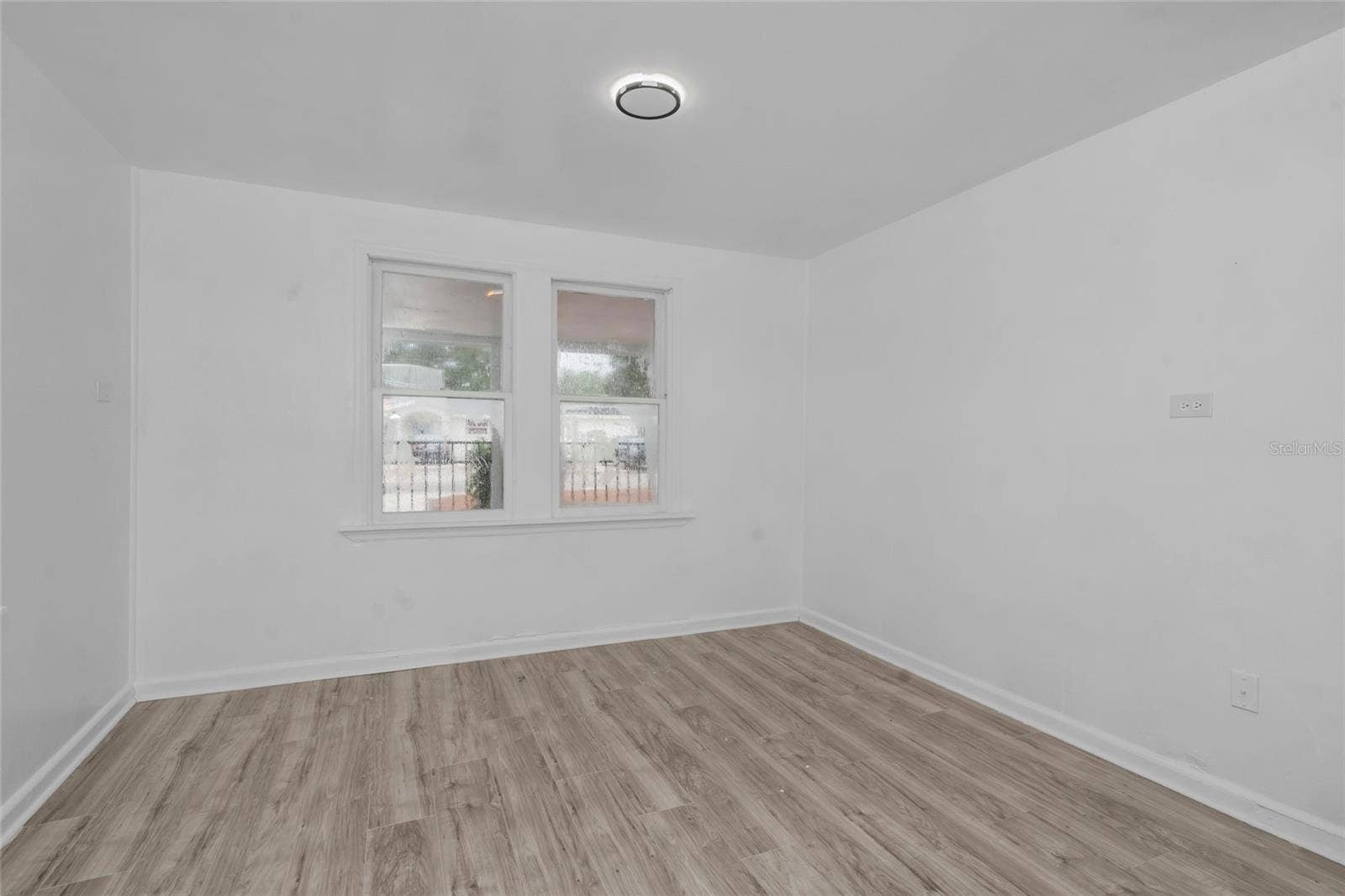8021 N EDISON AVENUE, Tampa, FL 33604