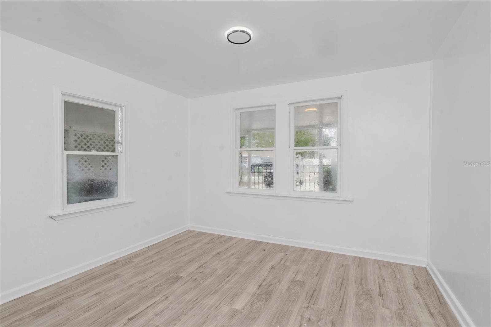 8021 N EDISON AVENUE, Tampa, FL 33604