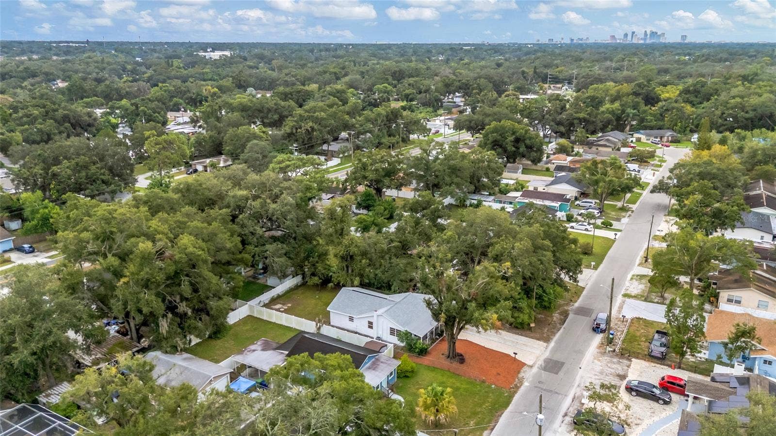 8021 N EDISON AVENUE, Tampa, FL 33604
