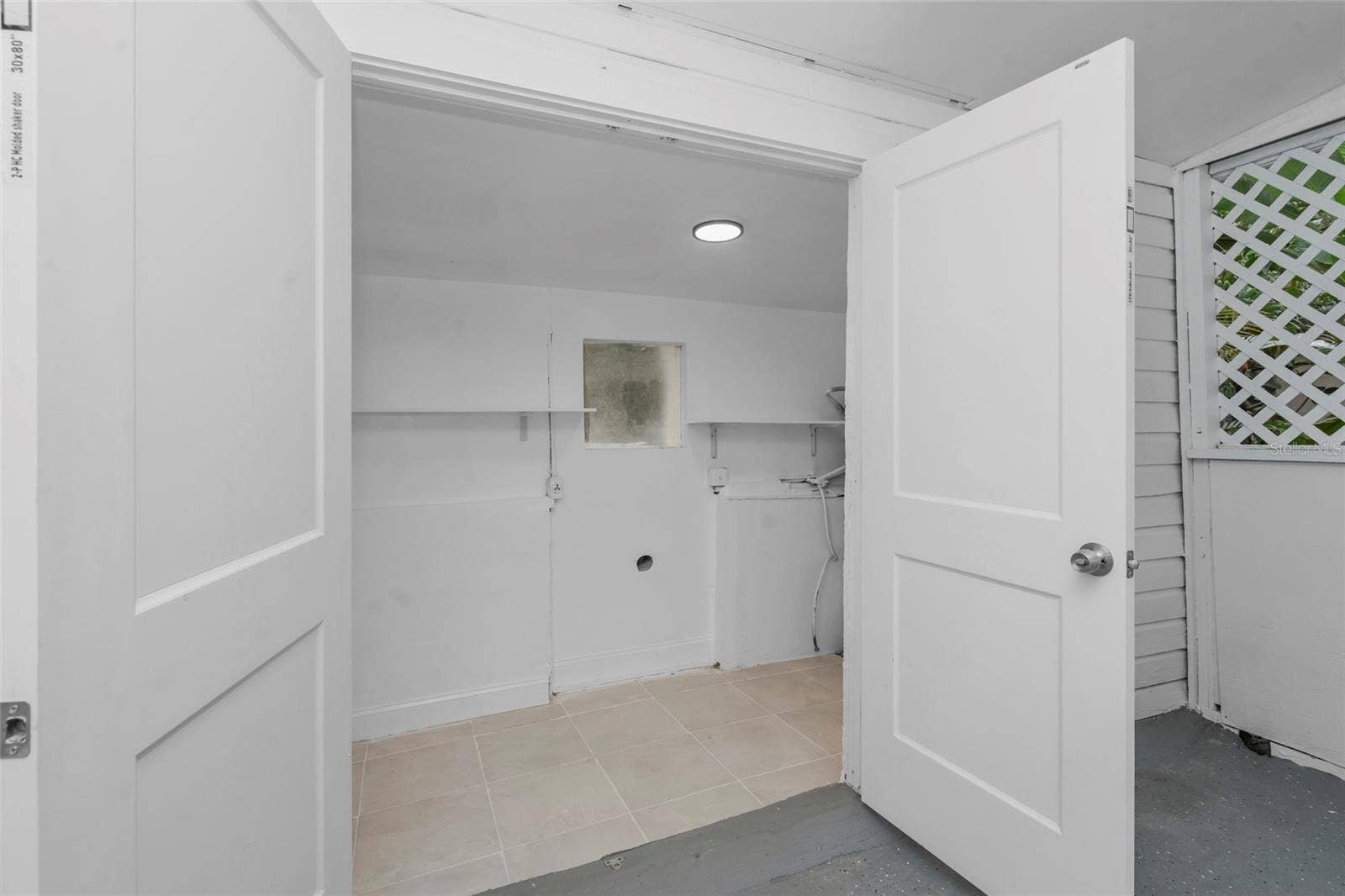 8021 N EDISON AVENUE, Tampa, FL 33604