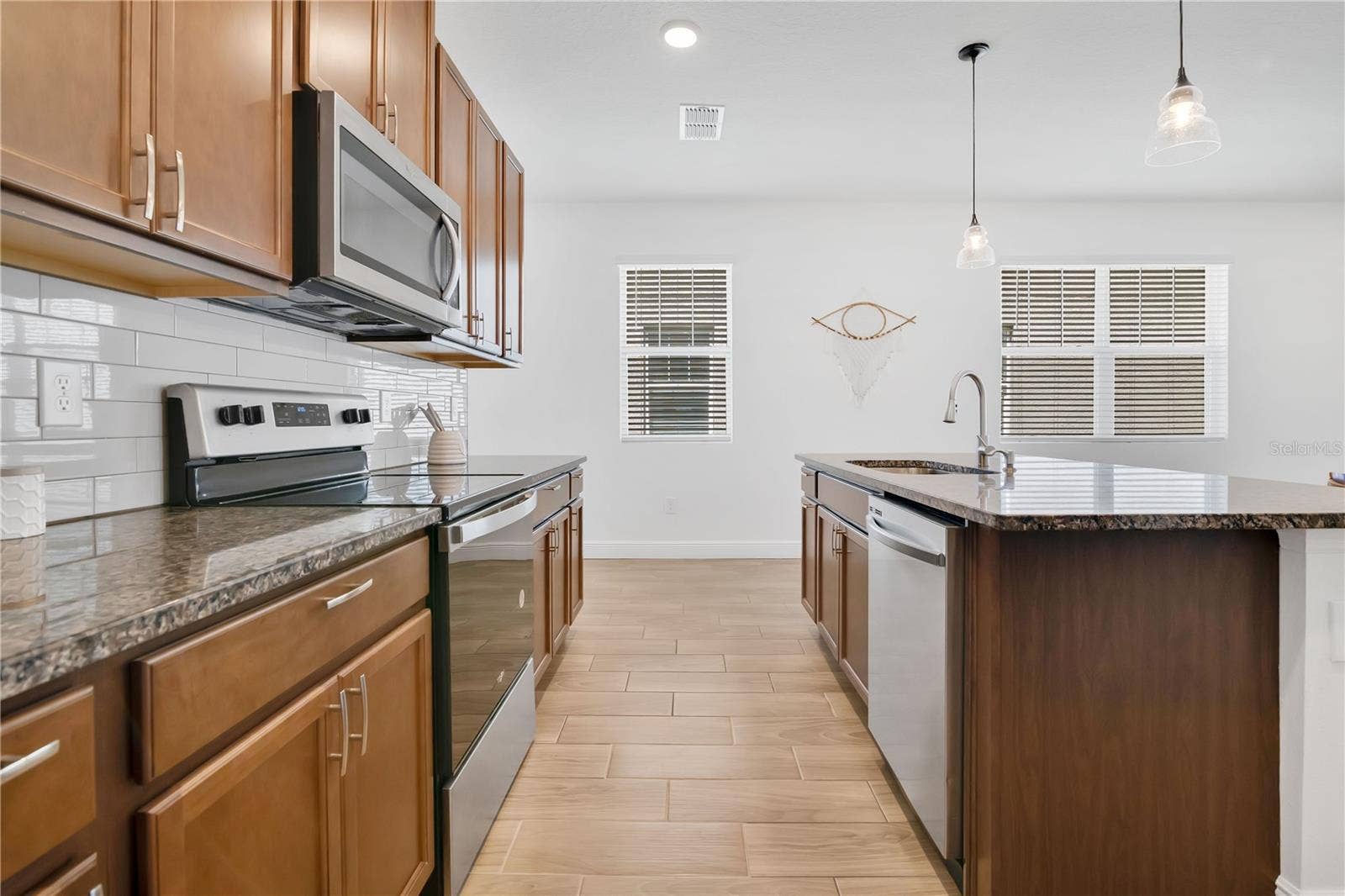 3280 CANNA LILY PLACE, Clermont, FL 34711 3280 CANNA LILY PLACE, Clermont, FL 34711