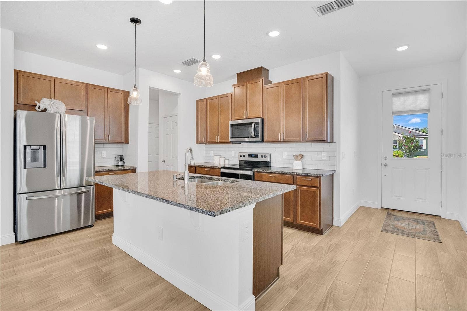 3280 CANNA LILY PLACE, Clermont, FL 34711 3280 CANNA LILY PLACE, Clermont, FL 34711