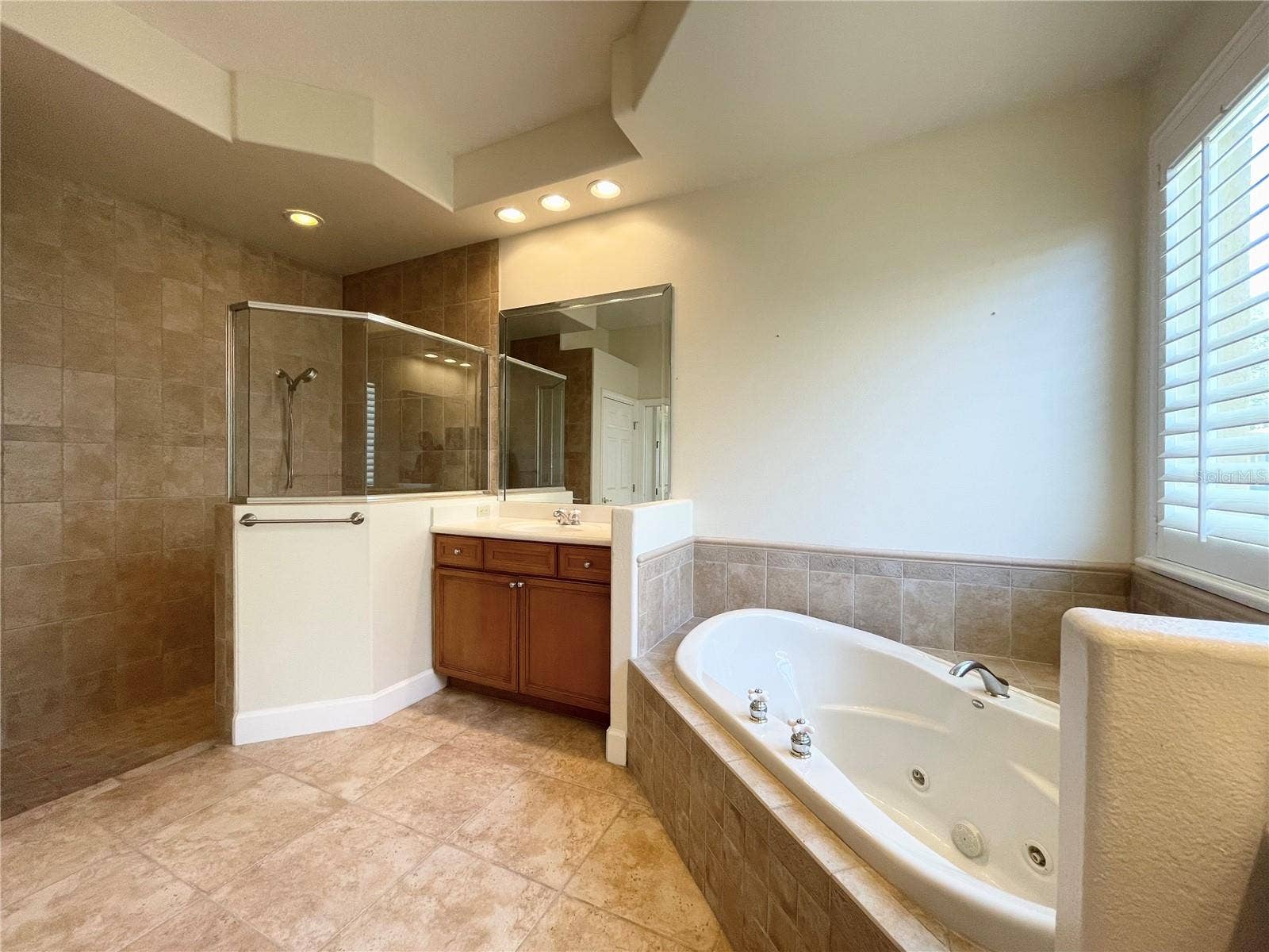 1349 WHITNEY ISLES DRIVE, Windermere, FL 34786 1349 WHITNEY ISLES DRIVE, Windermere, FL 34786