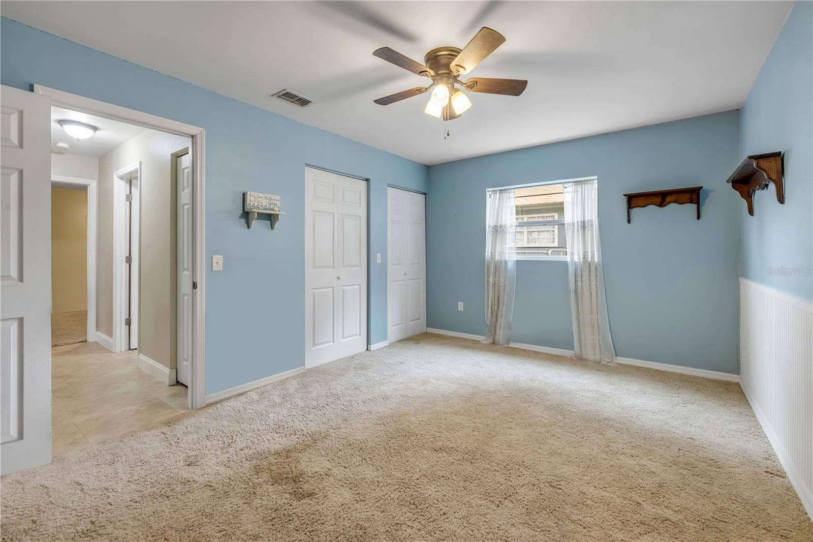 253 GRAND AVENUE, Deland, FL 32720 253 GRAND AVENUE, Deland, FL 32720