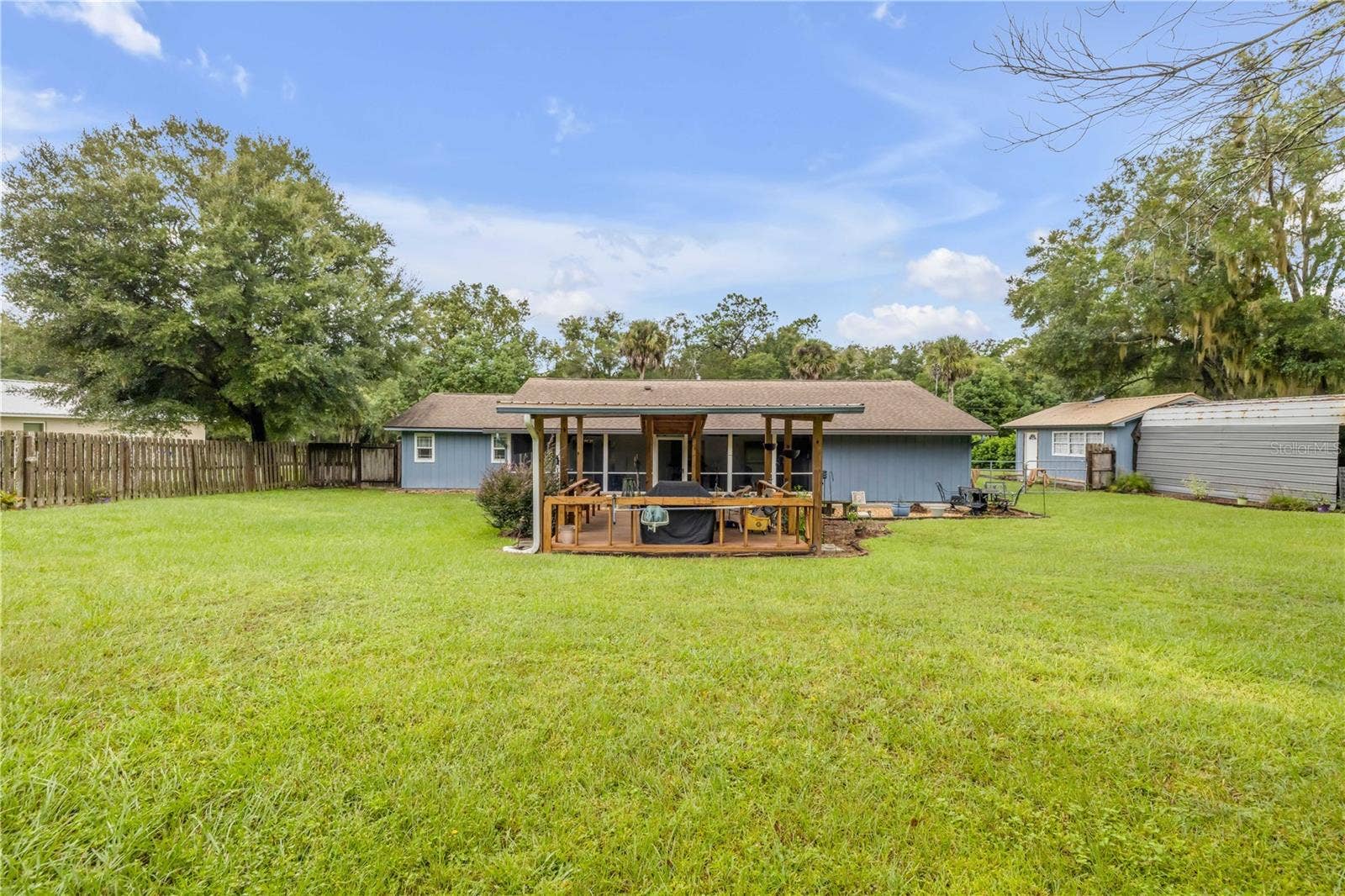 253 GRAND AVENUE, Deland, FL 32720 253 GRAND AVENUE, Deland, FL 32720