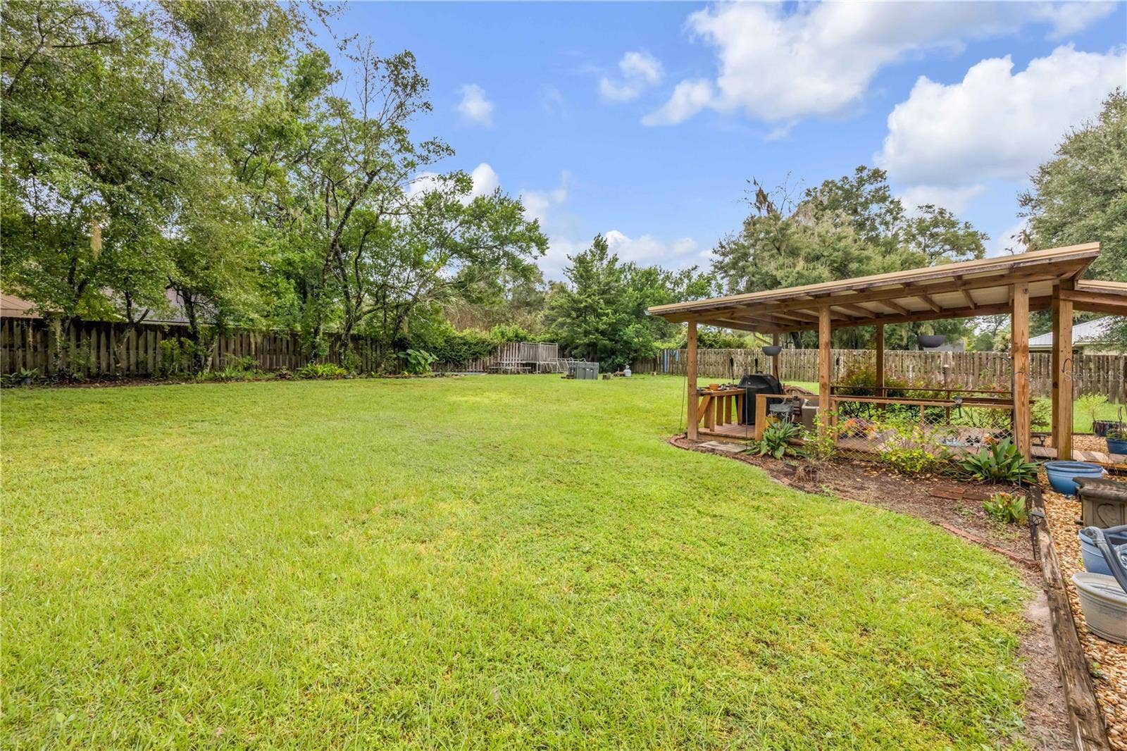 253 GRAND AVENUE, Deland, FL 32720 253 GRAND AVENUE, Deland, FL 32720