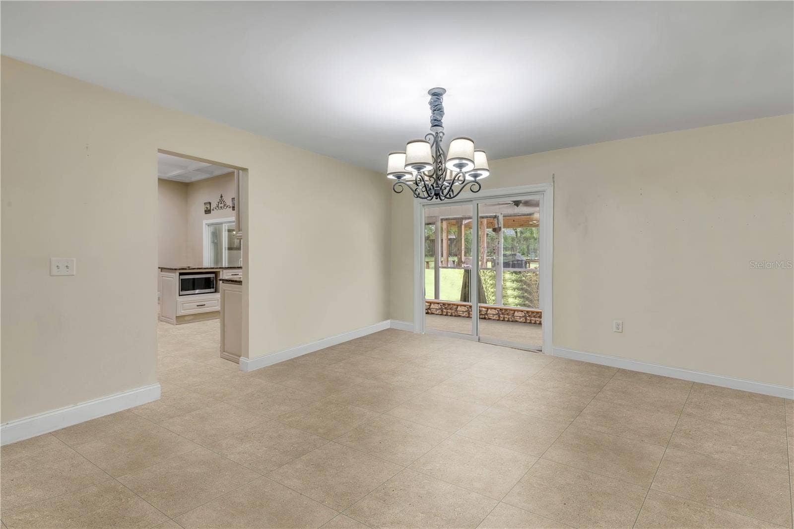 253 GRAND AVENUE, Deland, FL 32720 253 GRAND AVENUE, Deland, FL 32720