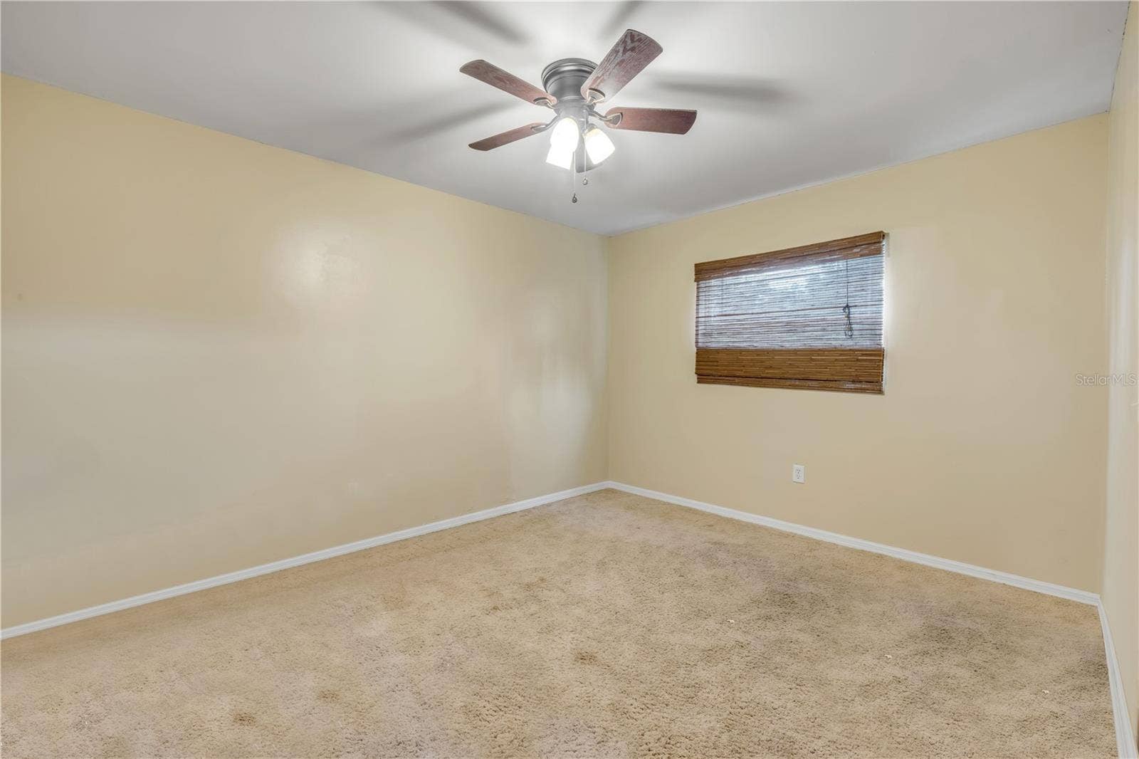 253 GRAND AVENUE, Deland, FL 32720 253 GRAND AVENUE, Deland, FL 32720