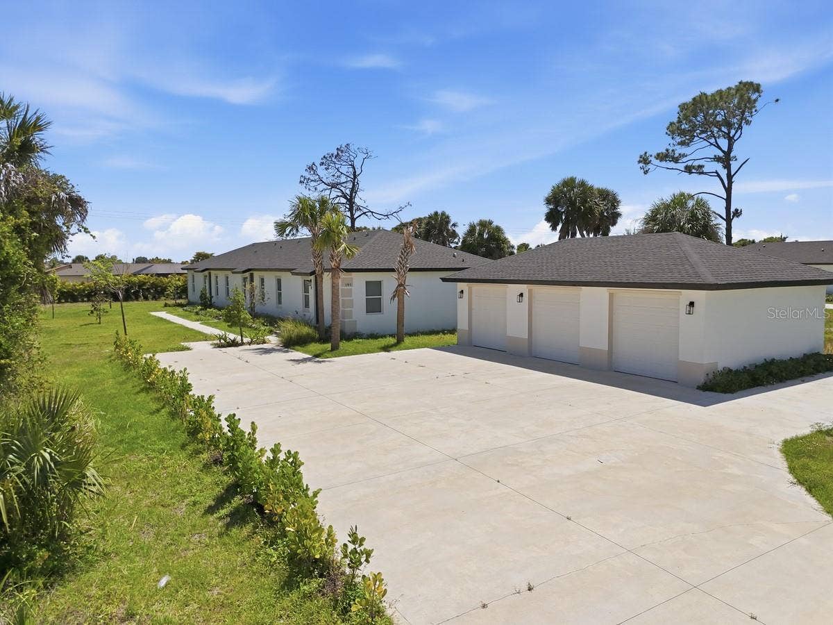 191 ROTONDA BOULEVARD W, Placida, FL 33947