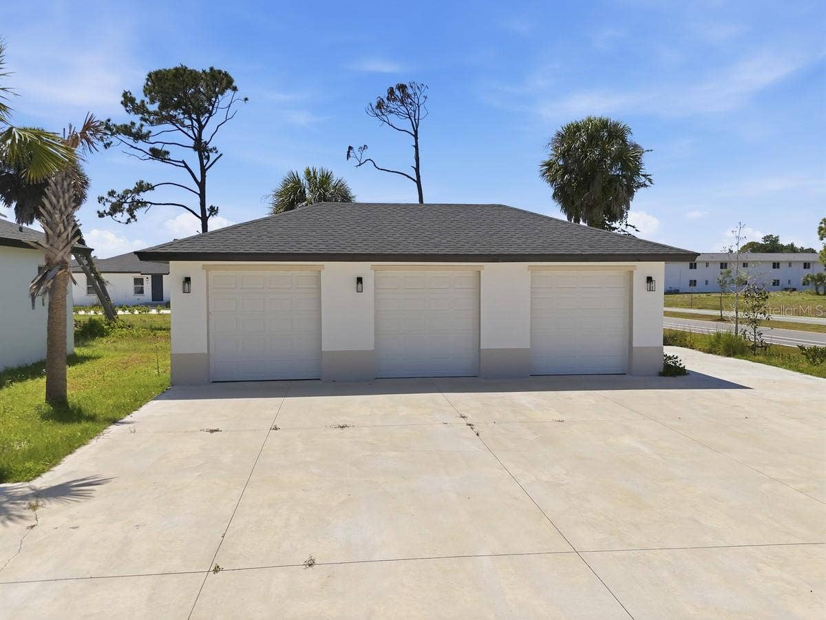 191 ROTONDA BOULEVARD W, Placida, FL 33947