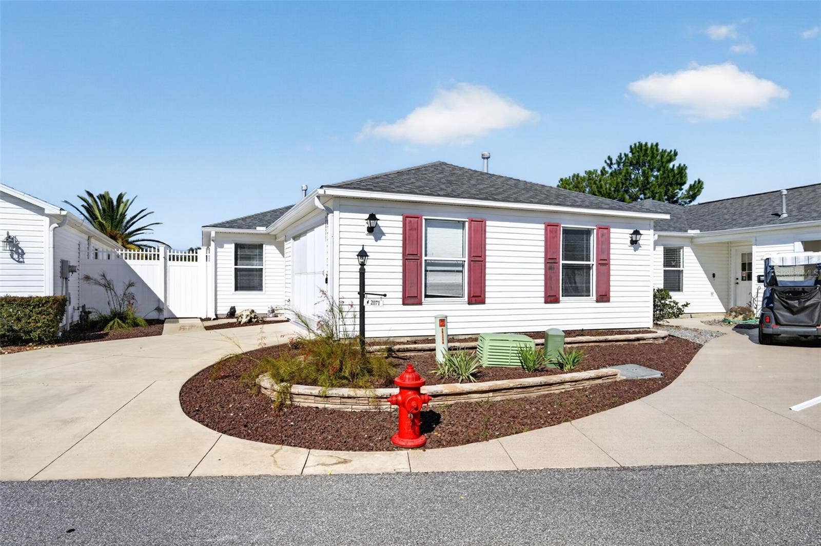 2071 JASPER WAY, The Villages, FL 32162 2071 JASPER WAY, The Villages, FL 32162