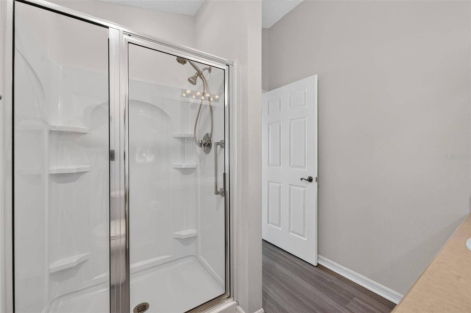 2071 JASPER WAY, The Villages, FL 32162 2071 JASPER WAY, The Villages, FL 32162