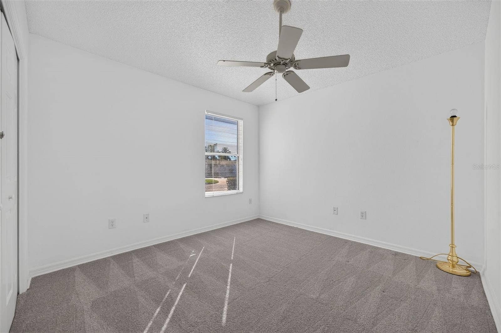 2071 JASPER WAY, The Villages, FL 32162 2071 JASPER WAY, The Villages, FL 32162