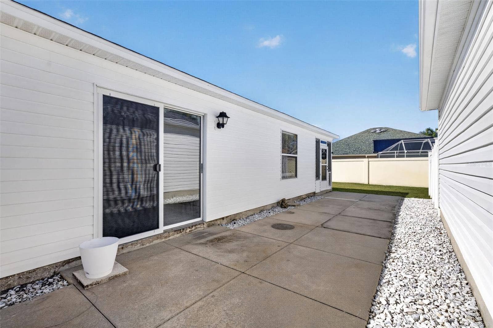 2071 JASPER WAY, The Villages, FL 32162 2071 JASPER WAY, The Villages, FL 32162
