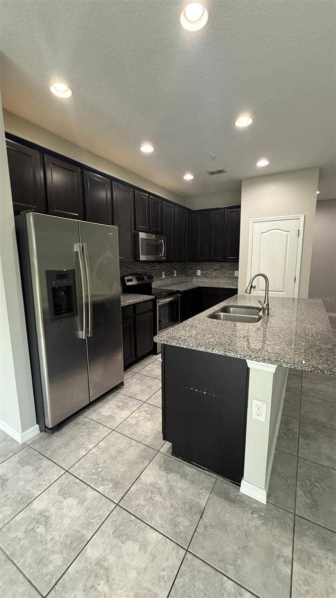 1804 LEMON DROP COURT, Apopka, FL 32712 1804 LEMON DROP COURT, Apopka, FL 32712