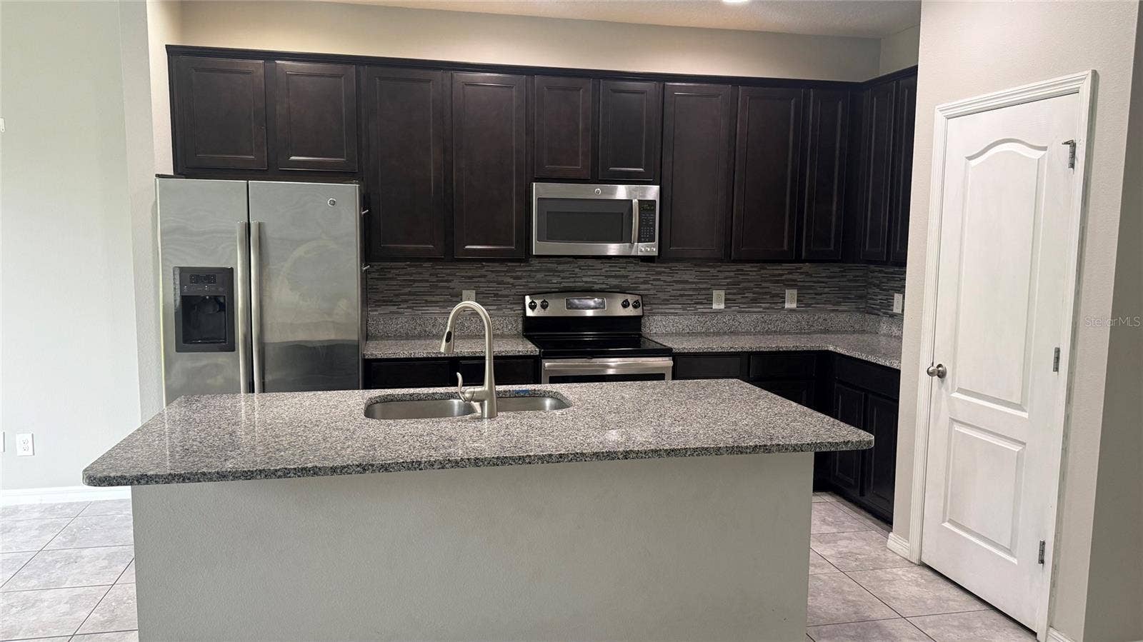 1804 LEMON DROP COURT, Apopka, FL 32712 1804 LEMON DROP COURT, Apopka, FL 32712