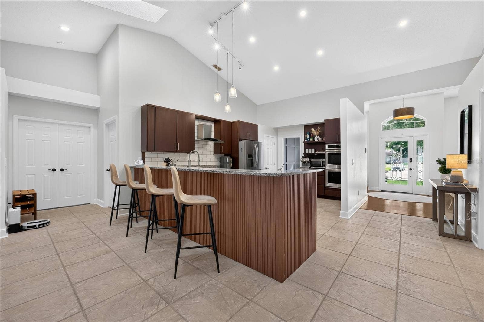 3498 WOODLEY PARK PLACE, Oviedo, FL 32765 3498 WOODLEY PARK PLACE, Oviedo, FL 32765