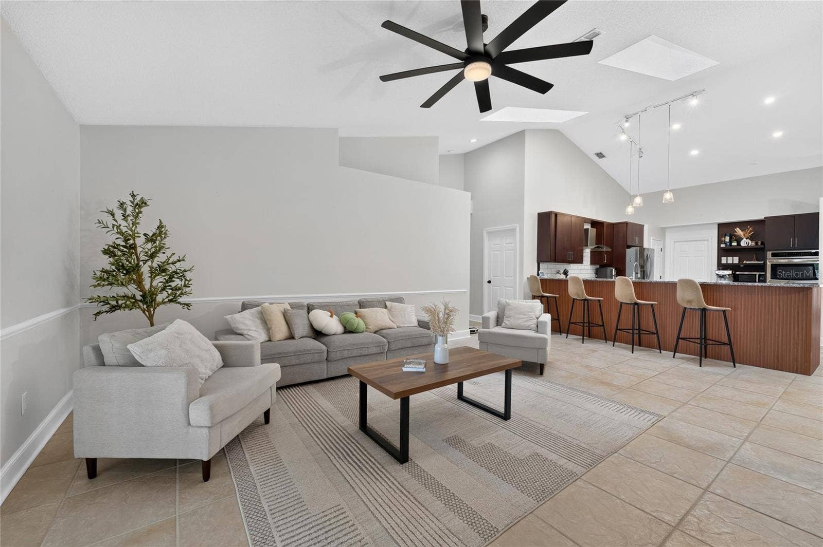 3498 WOODLEY PARK PLACE, Oviedo, FL 32765 3498 WOODLEY PARK PLACE, Oviedo, FL 32765