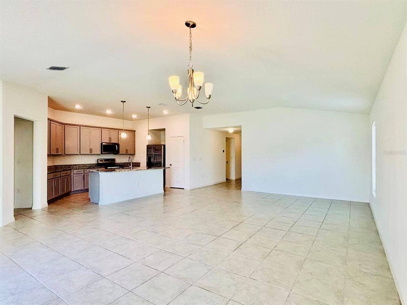 1028 MATTIE POINTE WAY, Auburndale, FL 33823