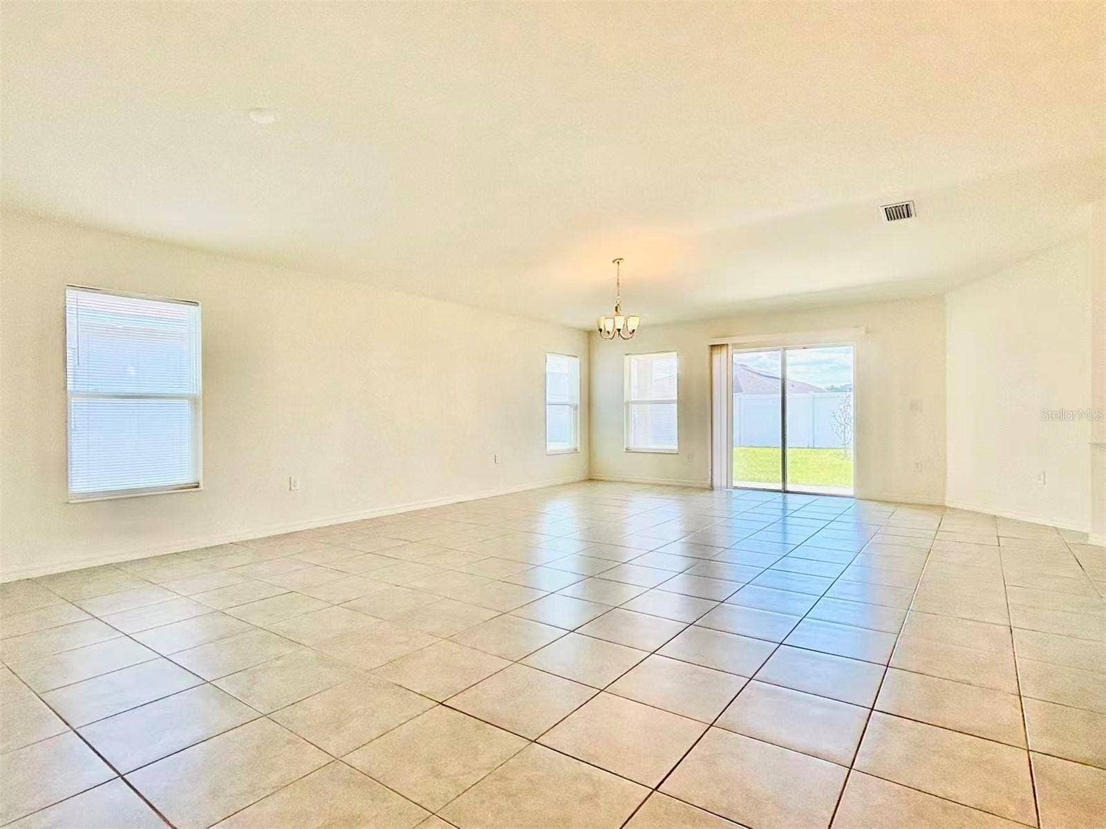 1028 MATTIE POINTE WAY, Auburndale, FL 33823
