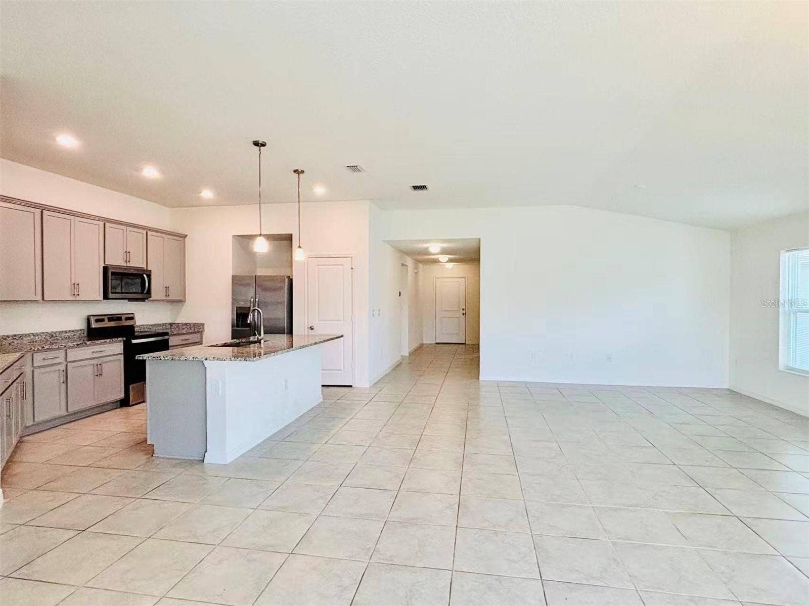 1028 MATTIE POINTE WAY, Auburndale, FL 33823