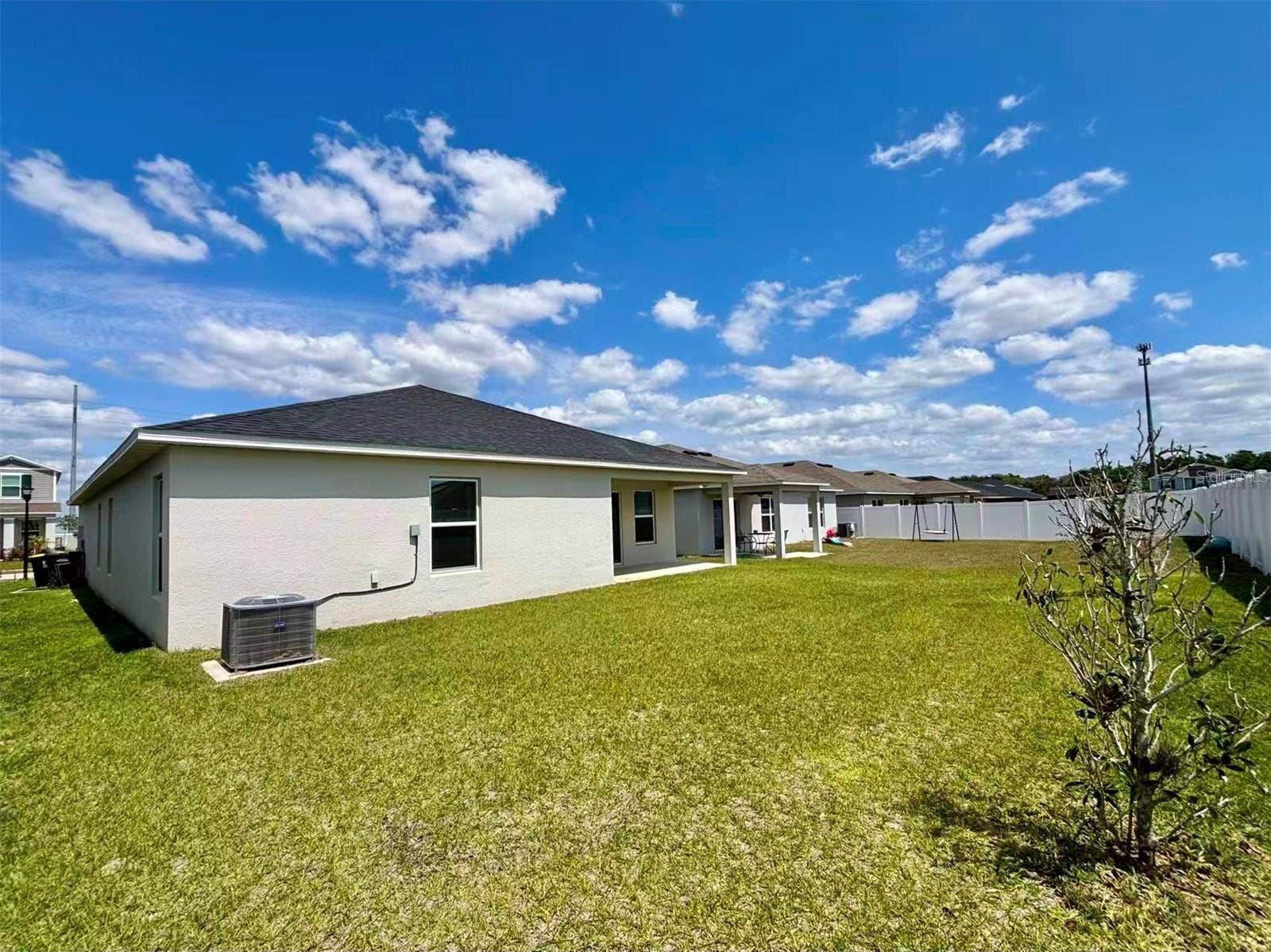 1028 MATTIE POINTE WAY, Auburndale, FL 33823