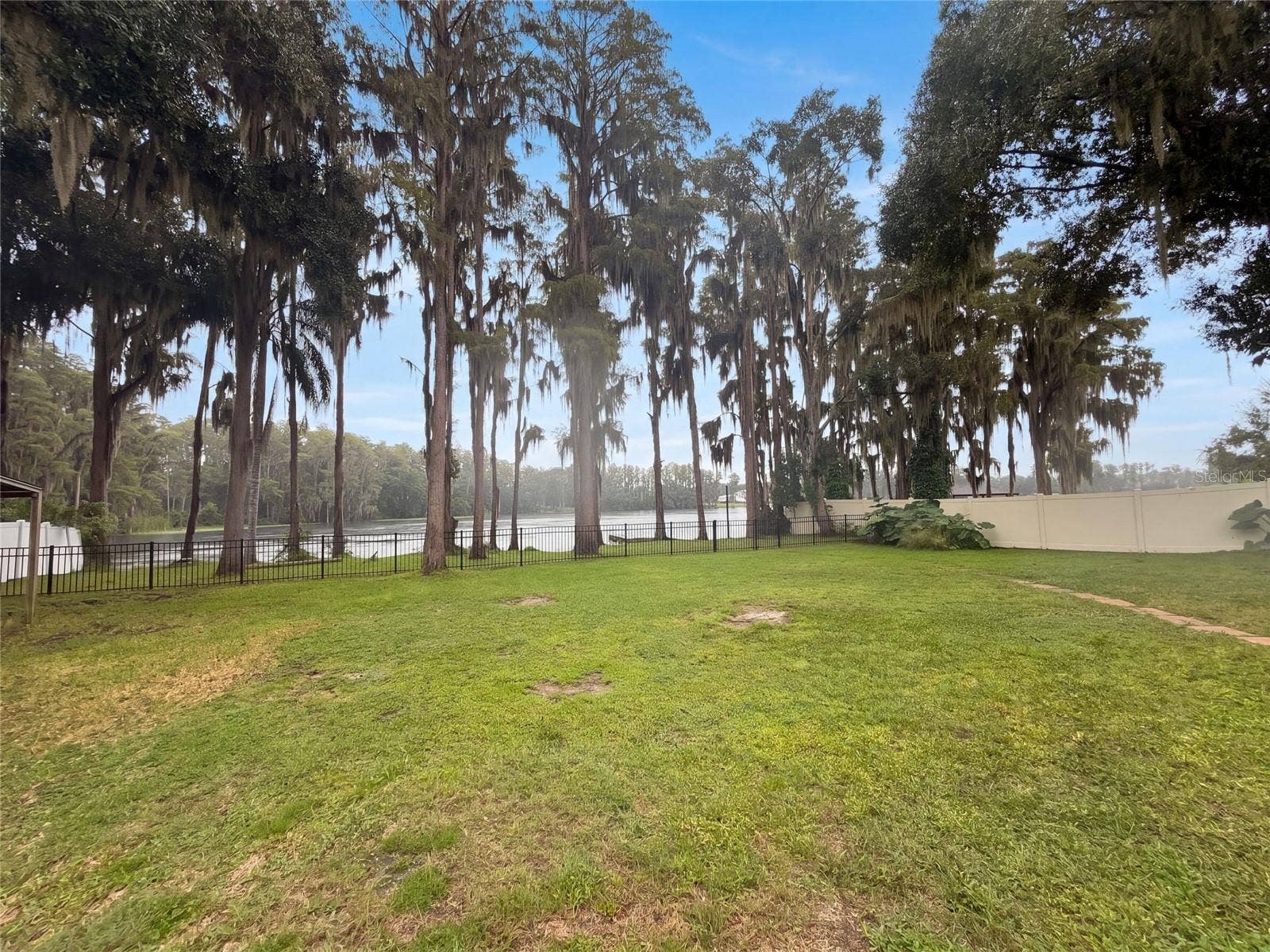 219 WILLOW BEND PARKWAY, Lutz, FL 33549