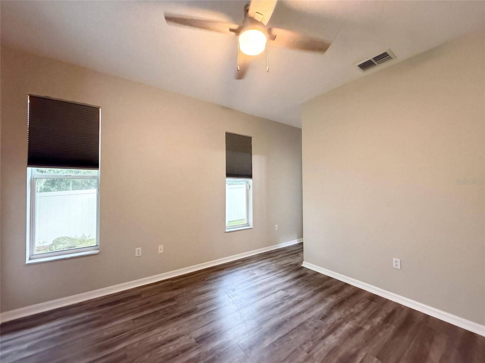 219 WILLOW BEND PARKWAY, Lutz, FL 33549