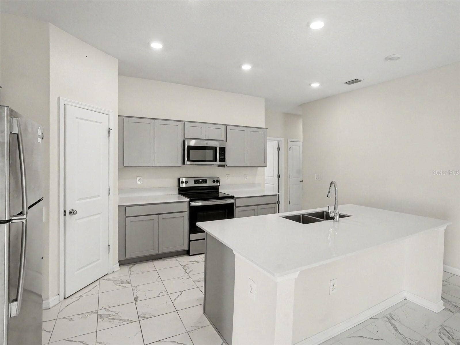 4410 HOLSTEIN STREET, St Cloud, FL 34772
