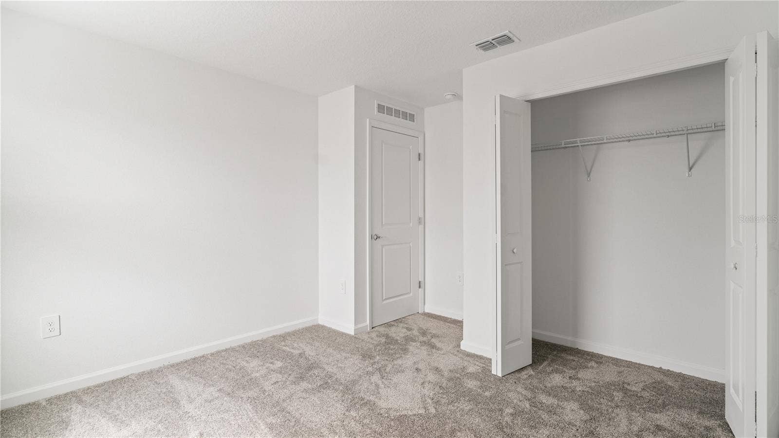 5547 RONIN DRIVE, St Cloud, FL 34771 5547 RONIN DRIVE, St Cloud, FL 34771