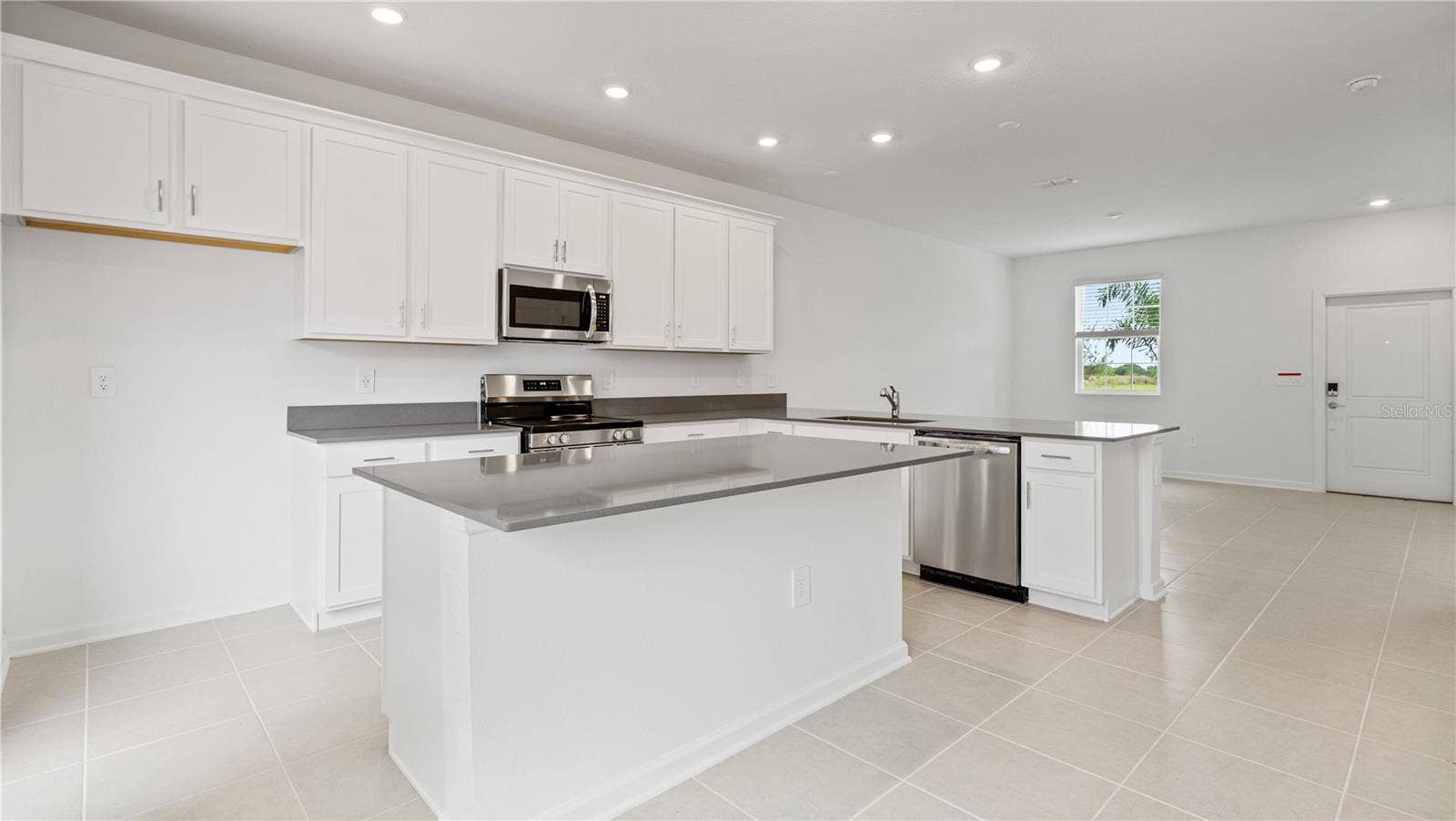 5549 RONIN DRIVE, St Cloud, FL 34771 5549 RONIN DRIVE, St Cloud, FL 34771