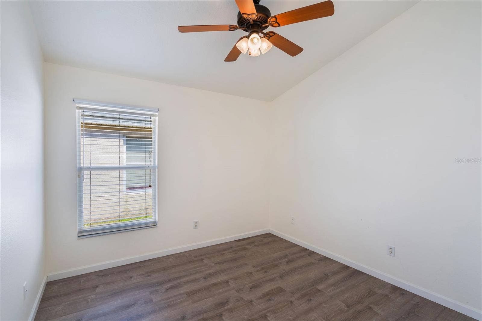 9838 PECKY CYPRESS WAY, Orlando, FL 32836 9838 PECKY CYPRESS WAY, Orlando, FL 32836