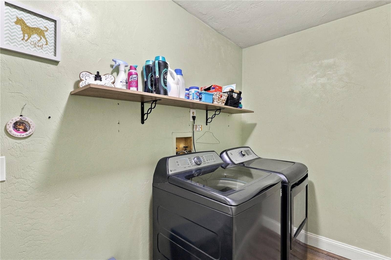 Large Interior Laundry!! No Need to Sweat While Doing Laundry!!! Washer/Dryer STAY!