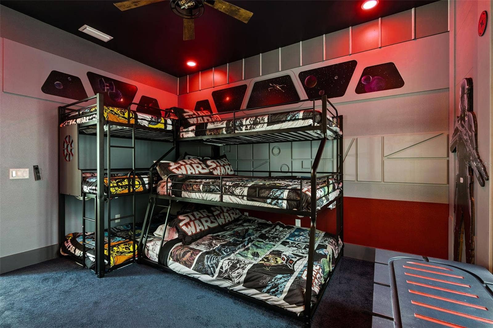 821 GOLDEN BEAR DRIVE, Reunion, FL 34747 821 GOLDEN BEAR DRIVE, Reunion, FL 34747
