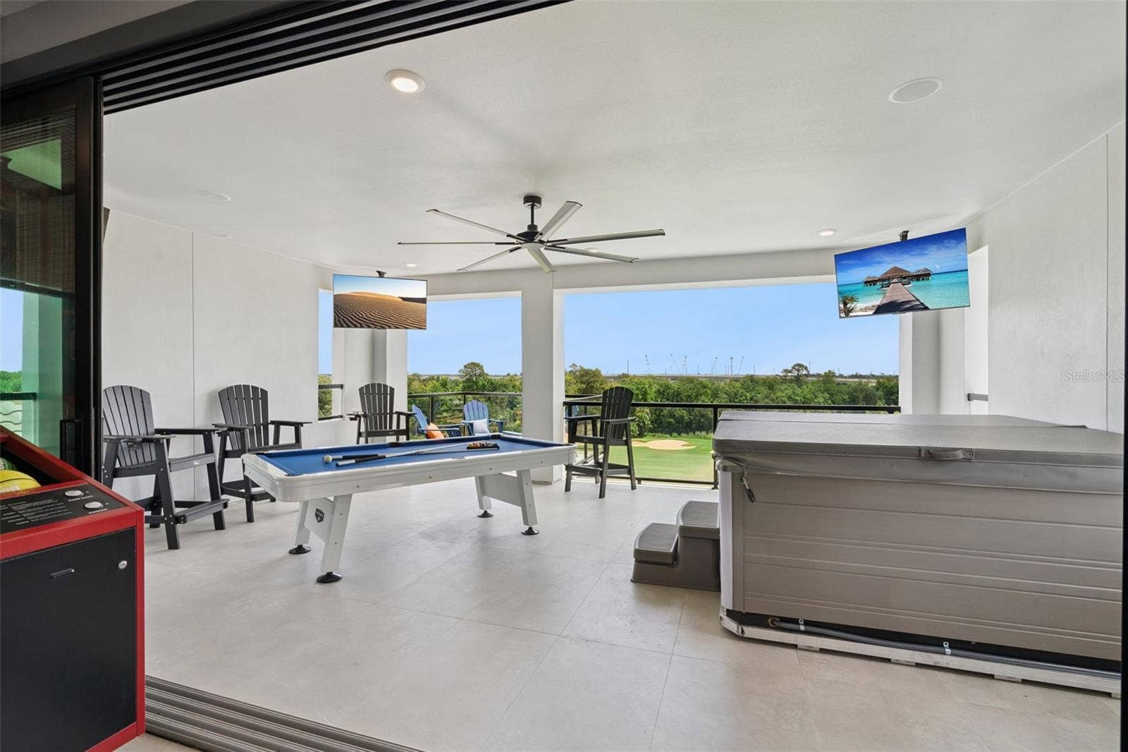 821 GOLDEN BEAR DRIVE, Reunion, FL 34747 821 GOLDEN BEAR DRIVE, Reunion, FL 34747