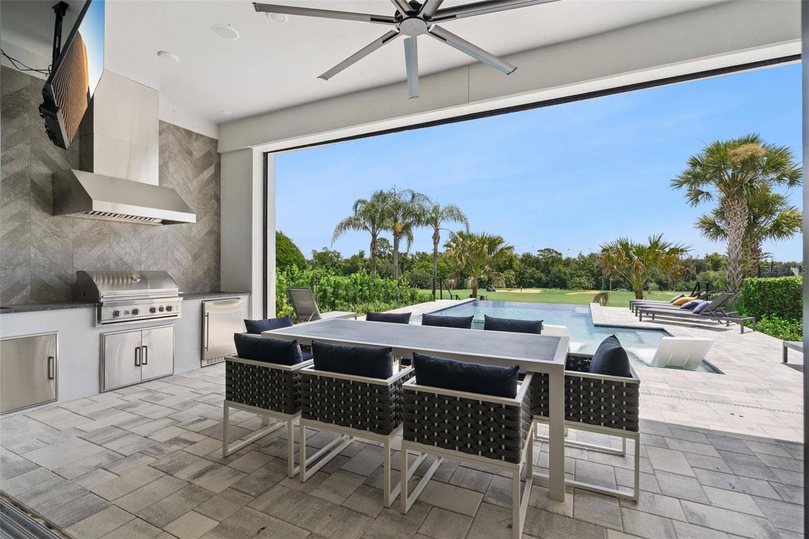 821 GOLDEN BEAR DRIVE, Reunion, FL 34747 821 GOLDEN BEAR DRIVE, Reunion, FL 34747