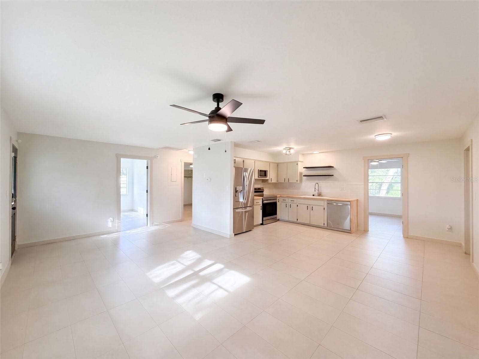 34390 ORCHID PARKWAY, Dade City, FL 33523 34390 ORCHID PARKWAY, Dade City, FL 33523