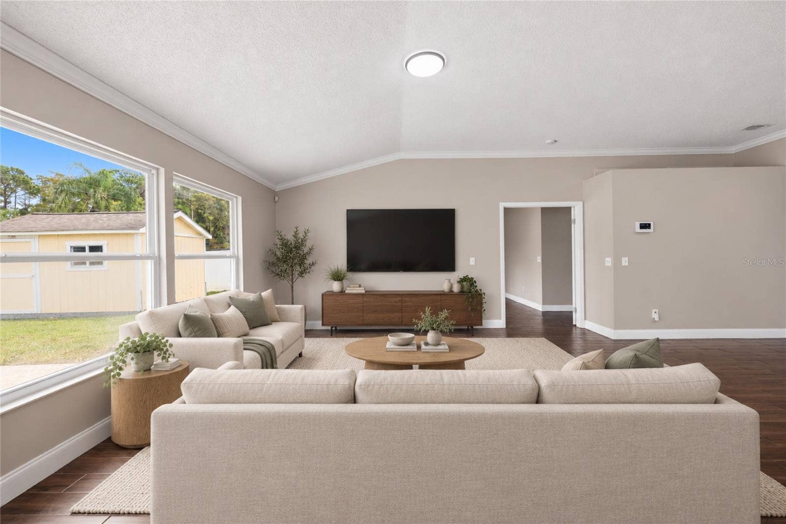 1680 LADY SLIPPER CIRCLE, Orlando, FL 32825 Living Room