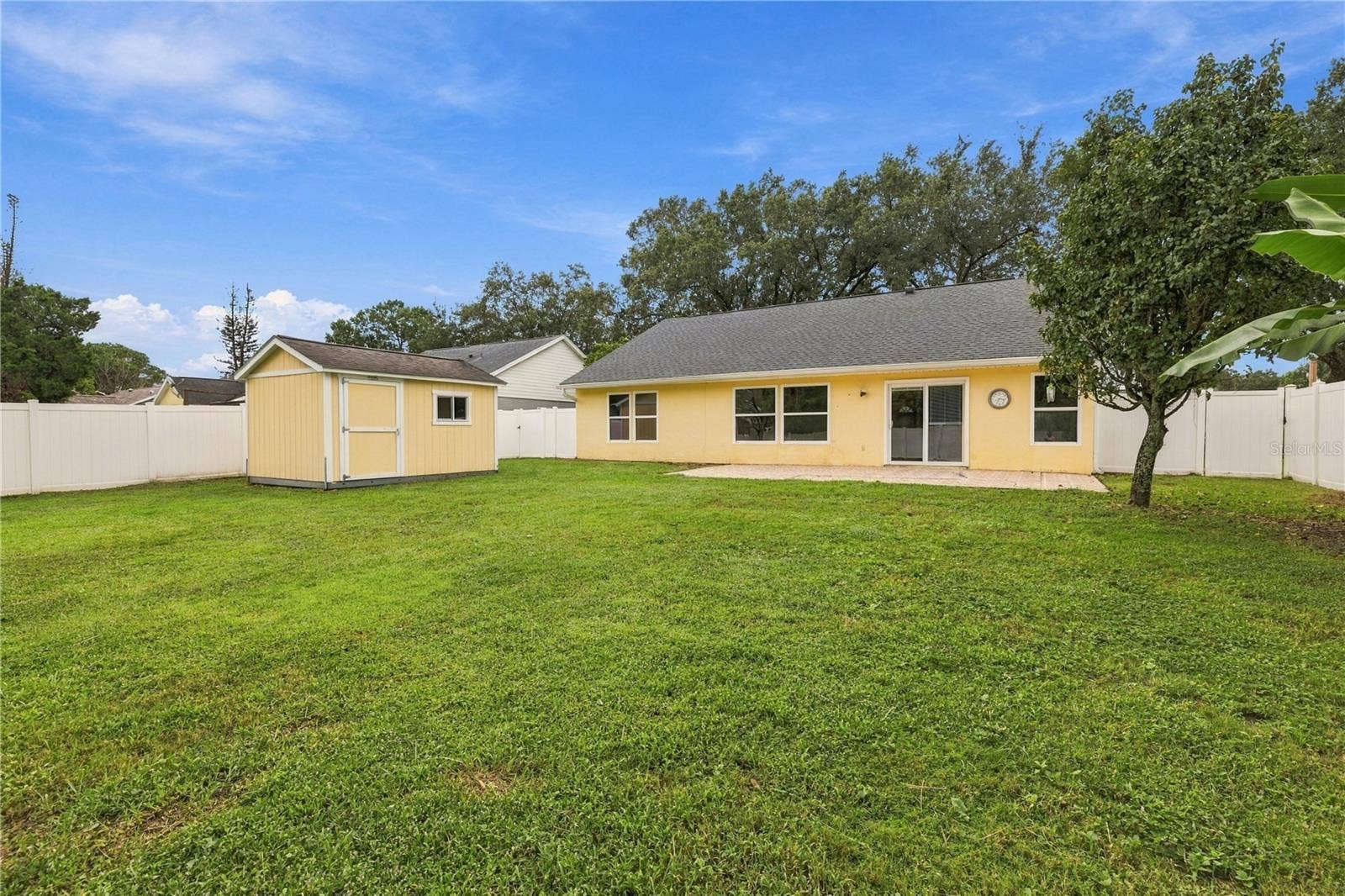 1680 LADY SLIPPER CIRCLE, Orlando, FL 32825 1680 LADY SLIPPER CIRCLE, Orlando, FL 32825