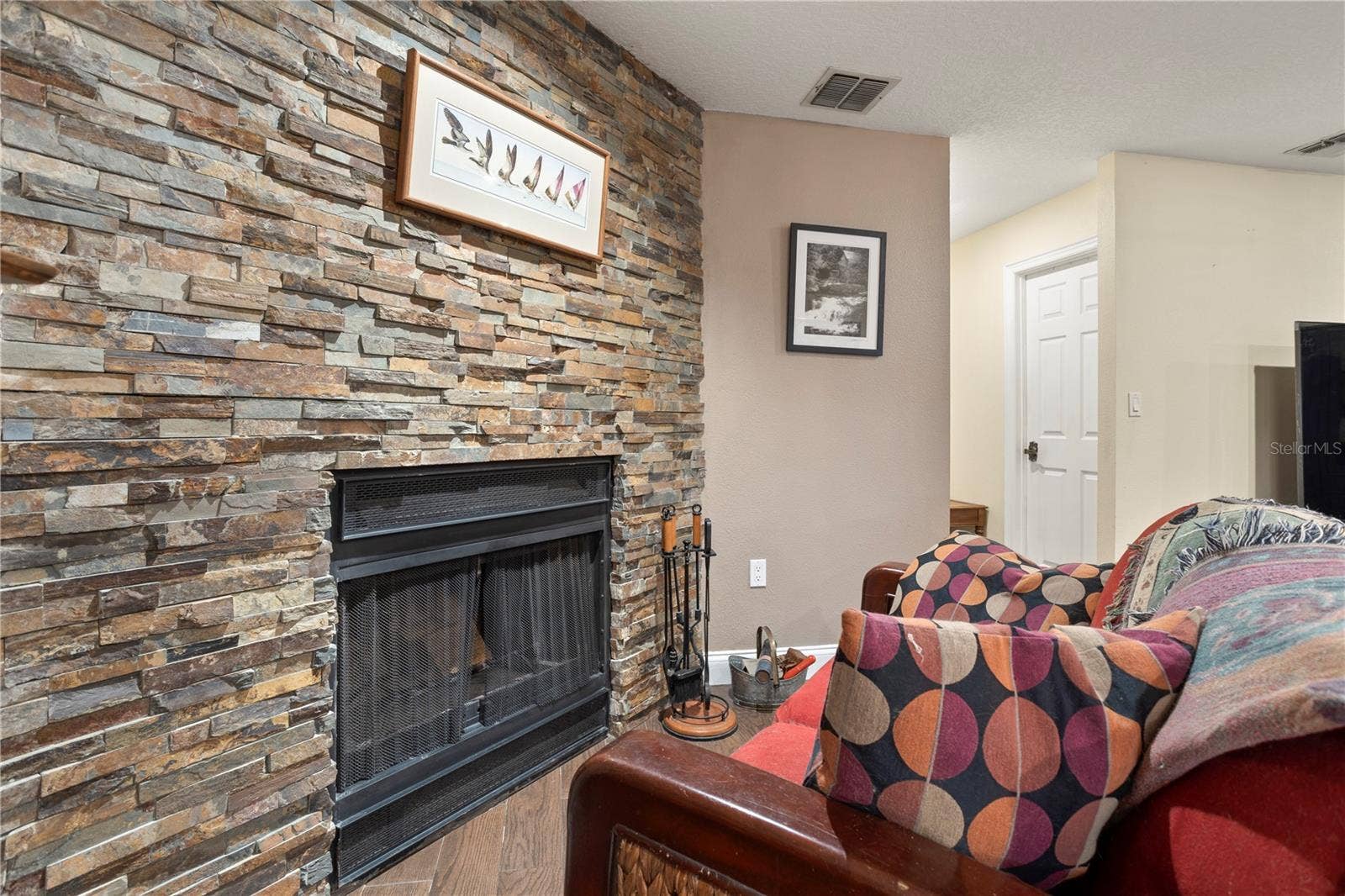 1818 CROWNWOOD DRIVE, Orlando, FL 32810 Family Room