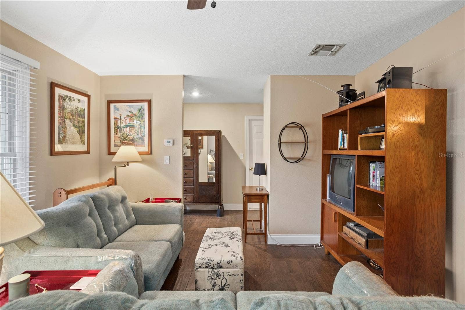1818 CROWNWOOD DRIVE, Orlando, FL 32810 Formal Living Room