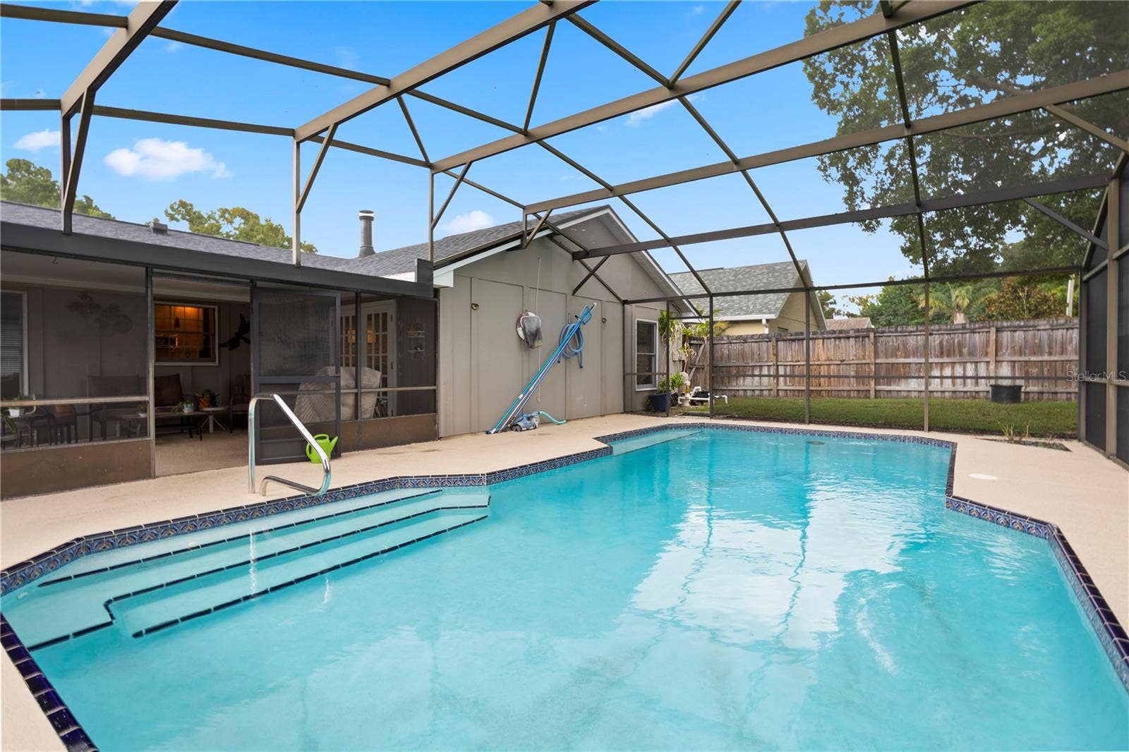 1818 CROWNWOOD DRIVE, Orlando, FL 32810 Pool