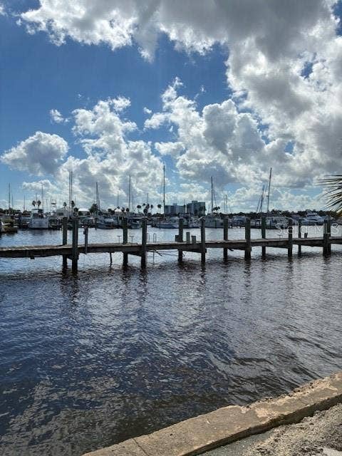 638 ORANGE AVENUE, Daytona Beach, FL 32114 638 ORANGE AVENUE, Daytona Beach, FL 32114