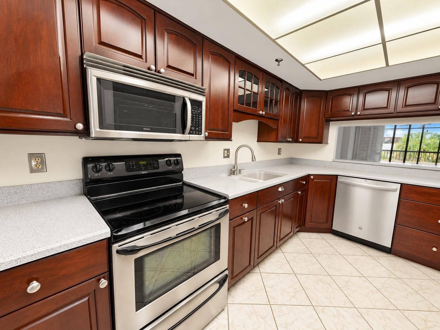 530 E CENTRAL BOULEVARD, #203, Orlando, FL 32801 530 E CENTRAL BOULEVARD, #203, Orlando, FL 32801