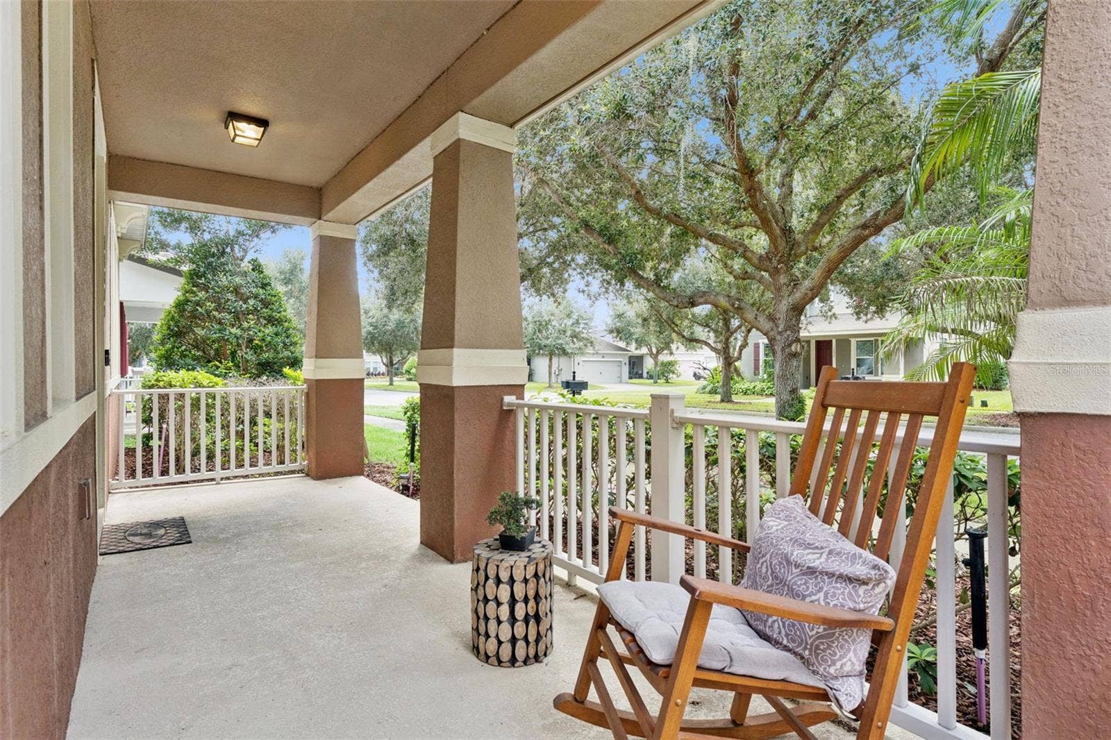 Enjoy the Front patio