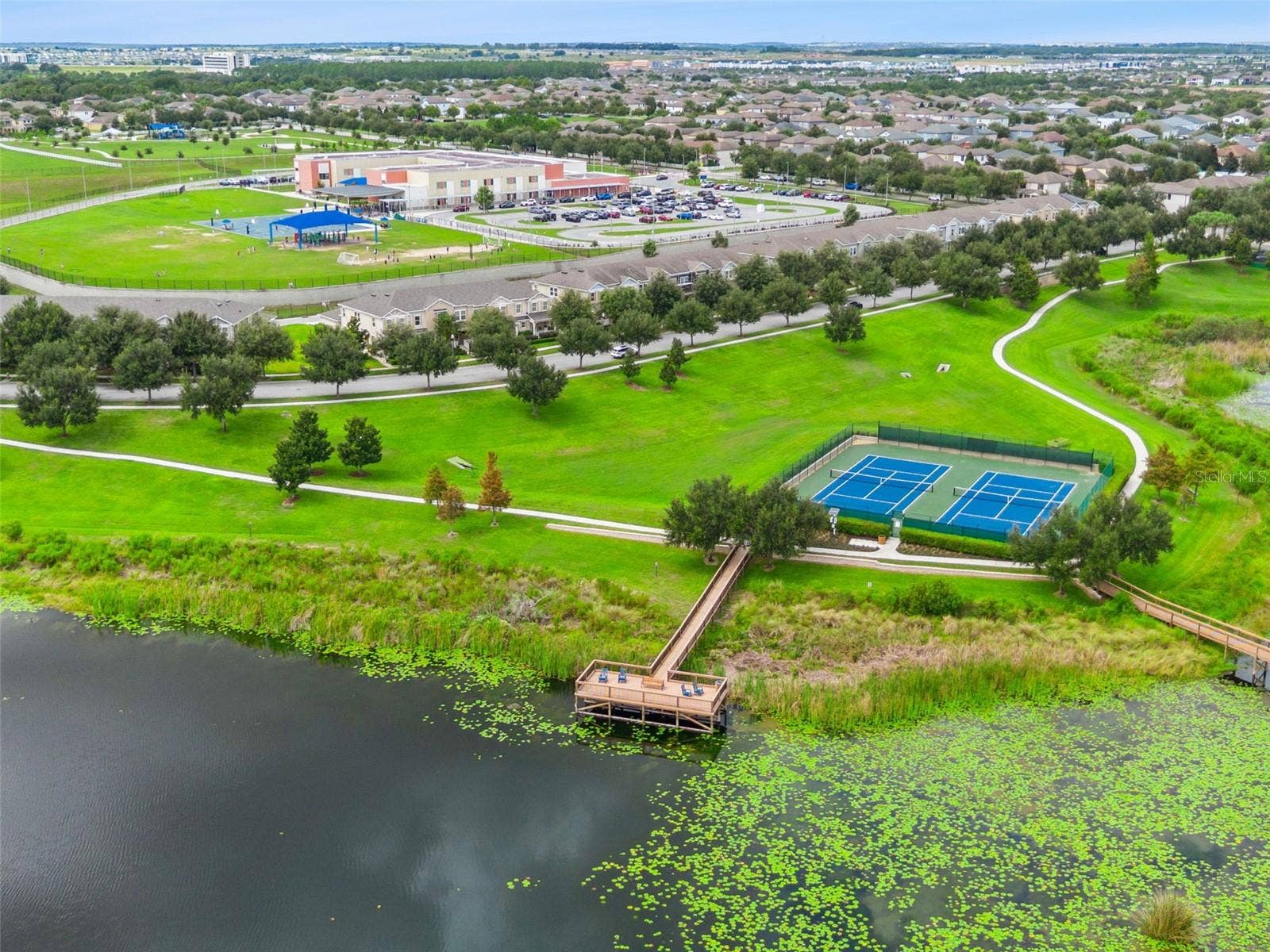 Summerlake Tennis Courts