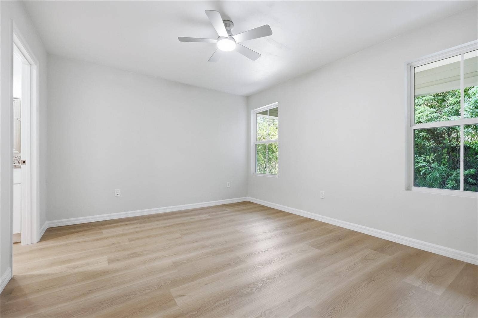 909 NE 18TH TERRACE, Gainesville, FL 32641